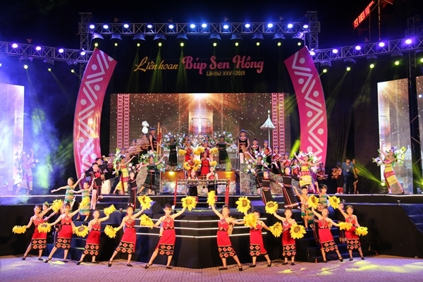 Liên hoan “Búp sen hồng” 2019 chủ đề “Hương sắc đại ngàn”