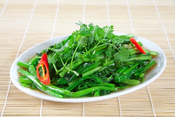 Cách giữ vitamin khi nấu các món rau