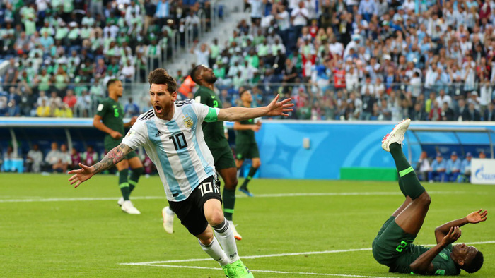 Lập siêu phẩm, Messi “chỉ mới khởi động” tại World Cup!