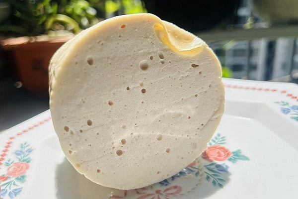 TP.Thủ Đức: Cảnh báo nguy cơ ngộ độc botulinum từ chả lụa bán dạo