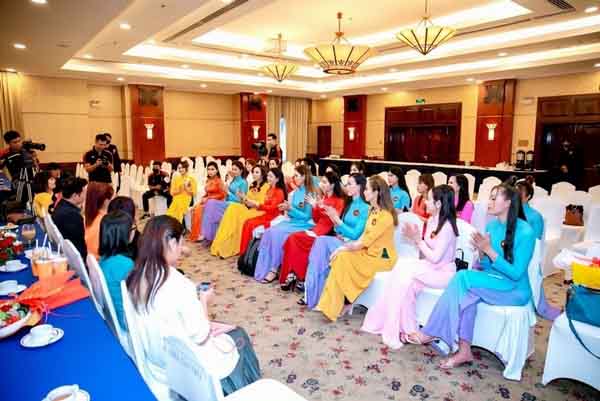 ‘Hoa hậu Quý bà Việt Nam 2022’ dời lịch chung kết