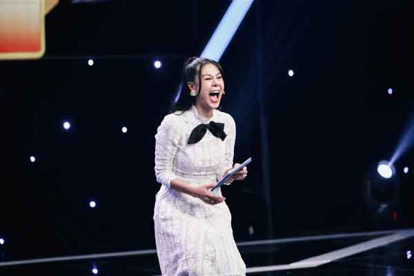 Nam Thư tiết lộ ‘gu’ người yêu lí tưởng trên sóng truyền hình