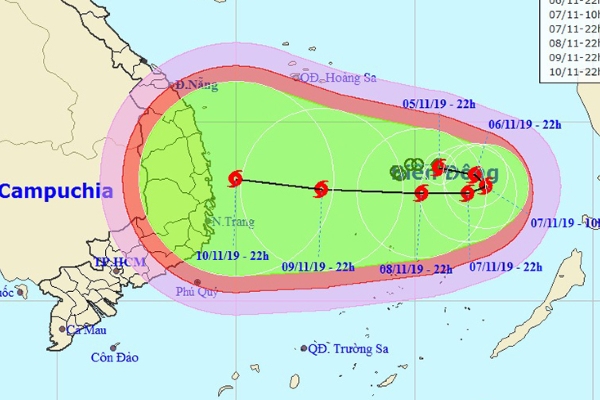 Bão số 6 Nakri quay ngược hướng vào Nam Trung Bộ