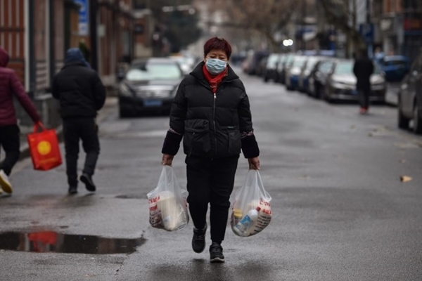 Chính quyền tỉnh Hồ Bắc yêu cầu người dân không được ra khỏi nhà