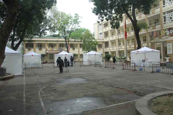 Cận cảnh trạm xét nghiệm nhanh COVID-19 kết quả trong 10 phút