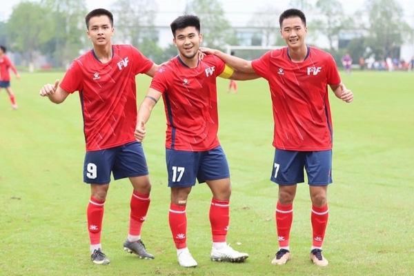 Lượt trận 5 bảng B Vòng loại U.19 Quốc gia 2023: Cơ hội chia đều, cạnh tranh quyết liệt