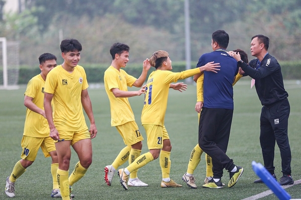 Lượt trận 6 bảng A Vòng loại U.19 Quốc gia 2023: Chiến thắng cho các ‘ông lớn’