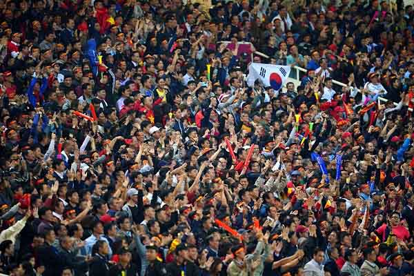 VFF bán vé trận tuyển Việt Nam tái đấu Oman vào thời điểm nào?