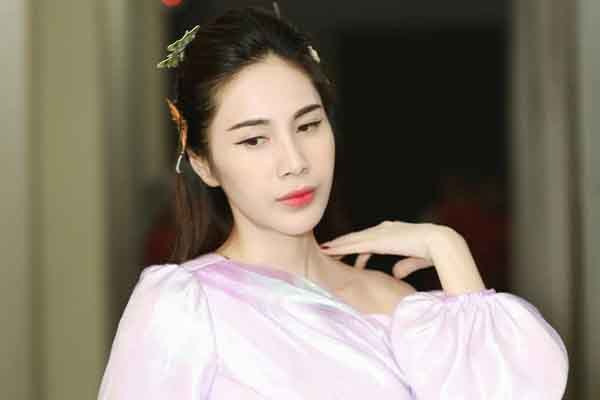 Thủy Tiên nói gì về thông tin trả nợ 17 tỉ đồng sau khi đi từ thiện?