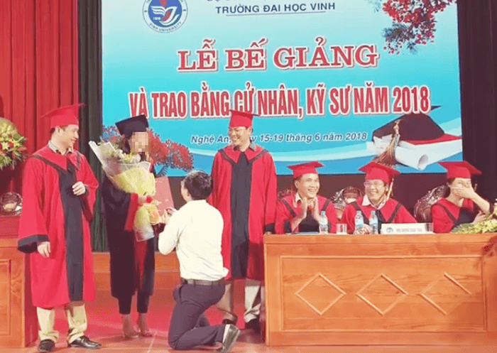 Ý kiến trái chiều về cách cầu hôn của Phó bí thư Đoàn Trường ĐH Vinh