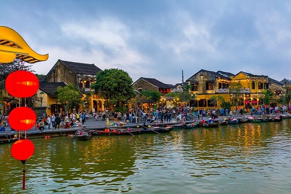 Rực rỡ hành trình du xuân giữa miền di sản Hội An