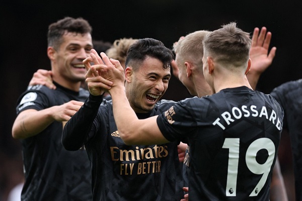 Đè bẹp Fullham, Arsenal giữ vững ngôi đầu bảng xếp hạng Ngoại hạng Anh