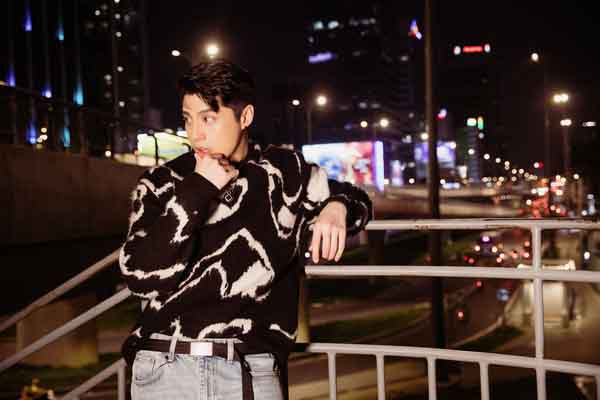 Noo Phước Thịnh ‘lão hoá ngược’, điển trai trong bộ ảnh mừng sinh nhật