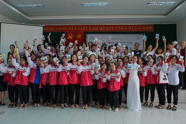 Dự án kỳ lạ: Nơi nghèo nhất Quảng Trị lại có cafe sách 0 đồng để nuôi giấc mơ đổi đời!