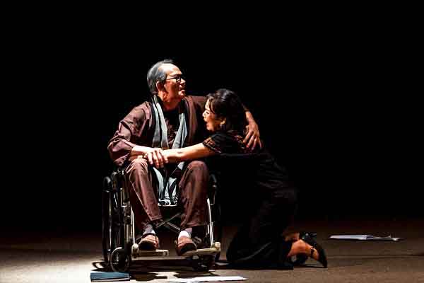 Vở kịch “Diễn viên hạng ba” lấy nước mắt hàng trăm khán giả sau đêm tái diễn 