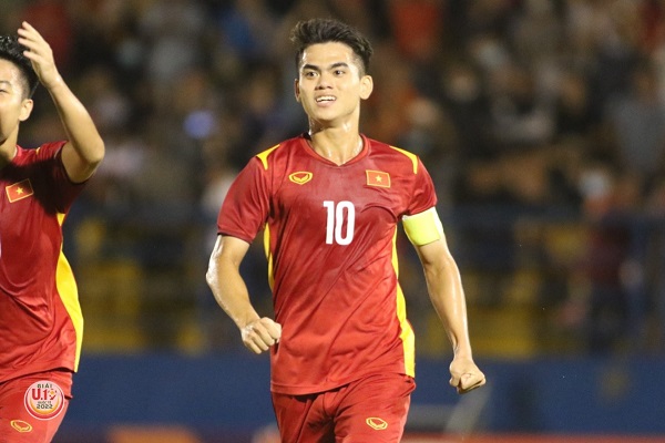 Khuất Văn Khang và cơ hội ‘chào sân’ tại V.League