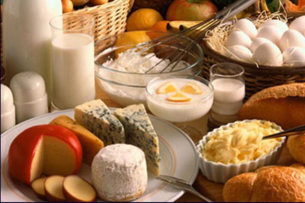 Tránh ăn 8 thực phẩm này để giảm nổi mụn, đau bụng trong ngày đèn đỏ