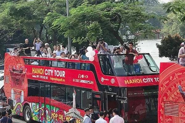 Từ ngày 15/1, TP.HCM đưa xe buýt mui trần hai tầng phục vụ du lịch