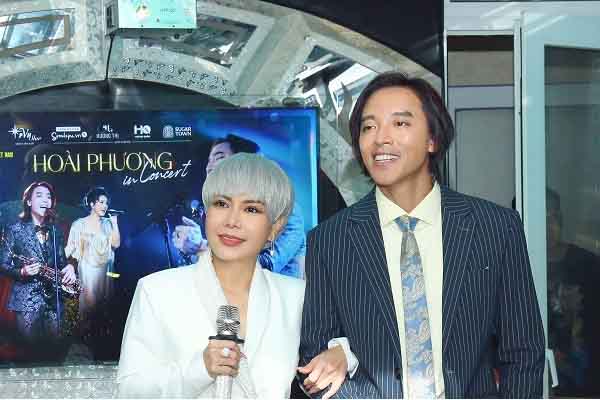 Việt Hương nói gì khi ông xã thực hiện liveshow tiền tỷ ở tuổi 50?