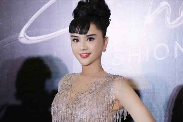 Lâm Khánh Chi chi 1 tỷ trau chuốt nhan sắc: ‘Miễn sao xinh đẹp là được’ 