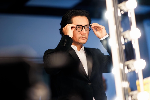 Ngắm vẻ điển trai, phong trần của ‘Jang Dong Gun phiên bản Việt’