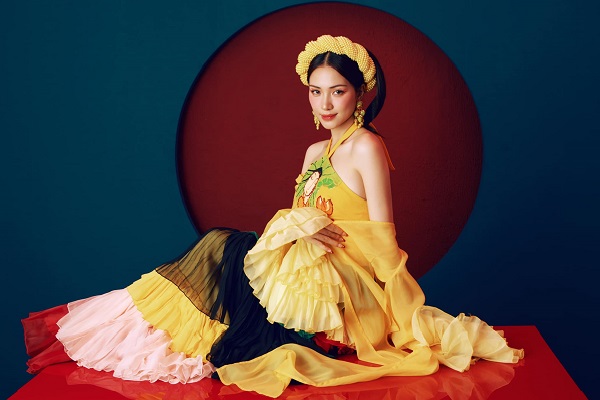 Gặp sự cố trang phục, Hòa Minzy xin khán giả ngưng đăng clip diễn