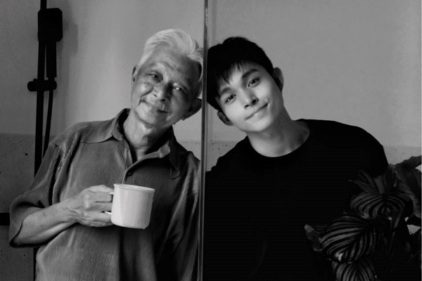 Jun Phạm đau lòng báo tin bố qua đời, nhiều sao Việt chia buồn  