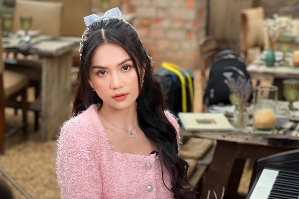 Phía Ngọc Trinh có động thái gây chú ý sau hơn 1 tháng bị tạm giam