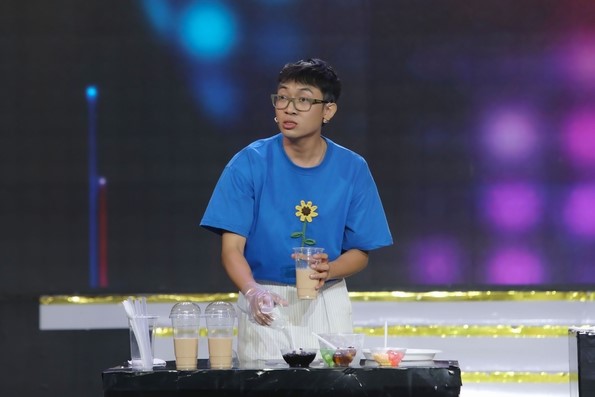 ‘Năm Chà’ ngớ người khi đi thi hài nhưng bị hỏi kiến thức hóa học