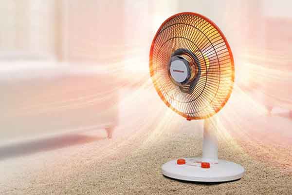 Cách dùng quạt sưởi khi tắm cho trẻ