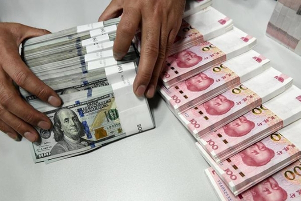 Trung Quốc khử trùng tiền mặt ngăn chặn lây nhiễm virus corona