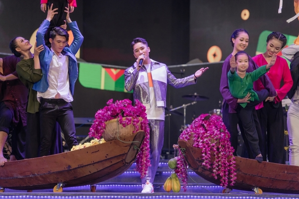 Phan Mạnh Quỳnh kết hợp cùng Soobin Hoàng Sơn, fans ủng hộ hết mình