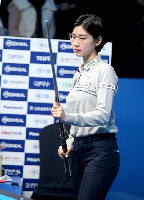 Quán quân ‘Tình Bolero 2022’ là Nguyễn Lê Bá Thắng