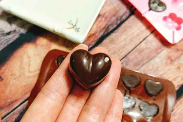 Tự làm socola tặng “nửa kia” nhân ngày 14/2