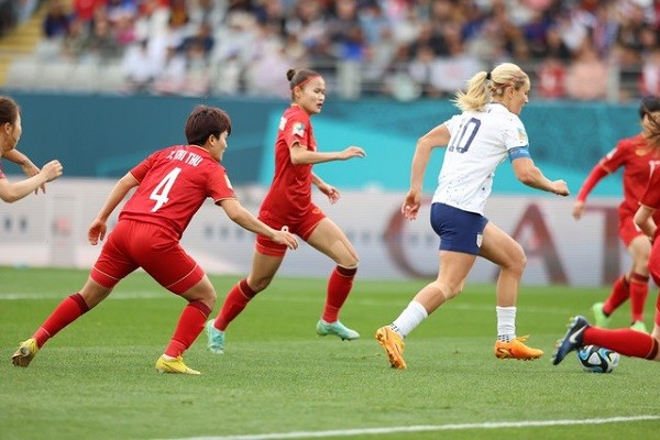 Nhà báo Mỹ thán phục: ‘Đội tuyển nữ Việt Nam đã chiến đấu đến phút cuối’