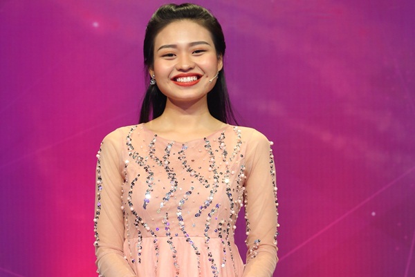 Lê Lộc, con gái Lê Giang thừa nhận đã có bạn trai