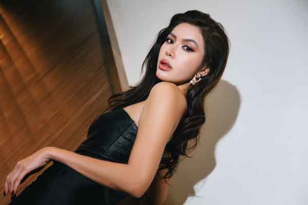 Bất ngờ trước dáng vóc ‘mình hạc’ của Minh Tú sau khi giảm 3kg bằng detox