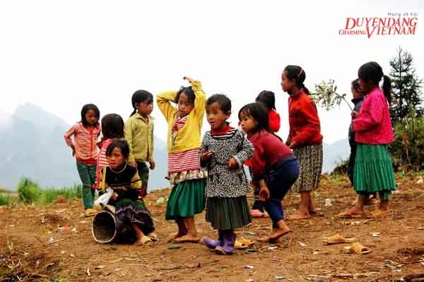 Chạm vào Cao nguyên đá