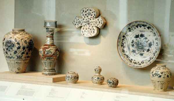 Phục sinh làng gốm cổ thất truyền từ thế kỷ 15