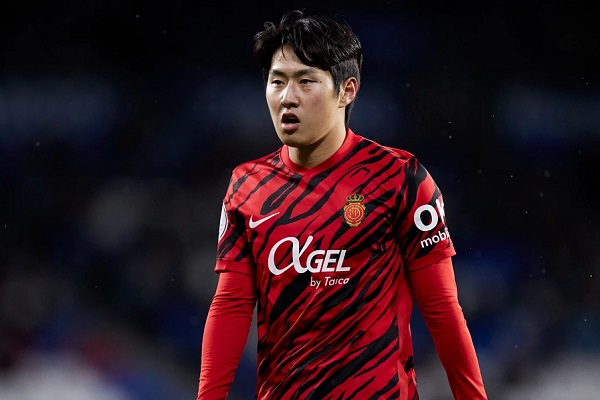 PSG bất ngờ đạt thỏa thuận với sao trẻ Hàn Quốc Lee Kang-in