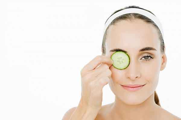 Chữa thâm mắt di truyền, bẩm sinh như thế nào?