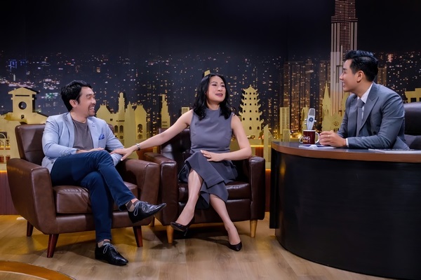 Kathy Uyên: ‘Từng tư vấn tình cảm cho chồng…đi cua gái’