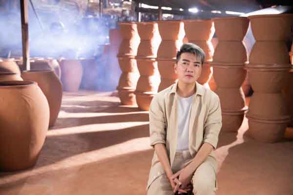 Đàm Vĩnh Hưng làm MV từ câu chuyện của đời mình