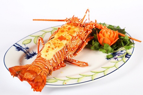 3 công thức chế biến tôm hùm hấp dẫn