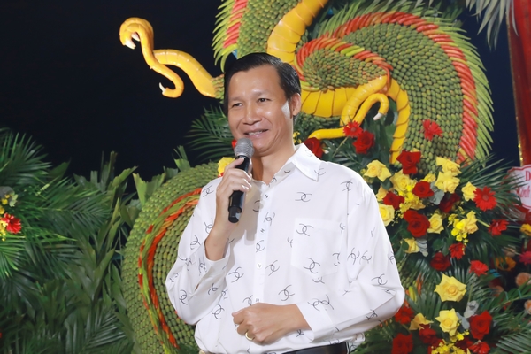 ‘Ông trùm bolero’ Vũ Thành Vinh viết sách về sự hạnh phúc