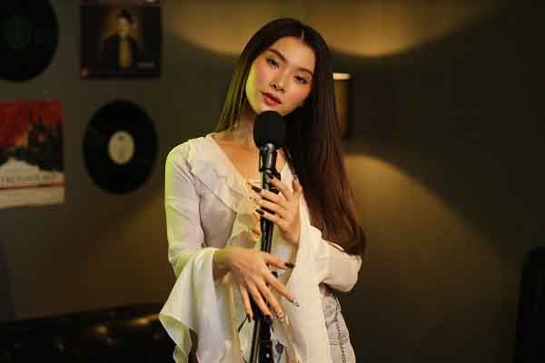 Mỹ Mỹ khiến khán giả say đắm với phiên bản Acoustic ‘Say anh’