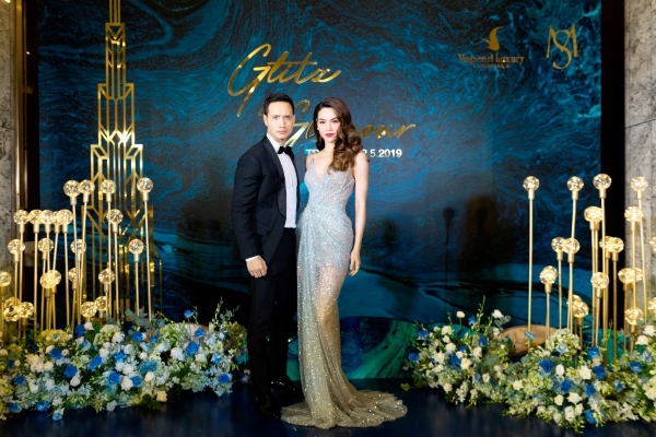 Hồ Ngọc Hà, Kim Lý sánh đôi trong đêm tiệc thượng lưu tại Khách sạn Vinpearl Luxury Landmark 81