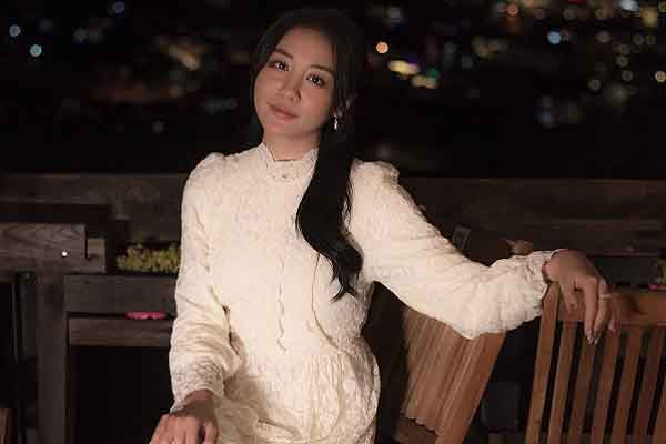 Văn Mai Hương: ‘Đã trải qua những thứ tưởng chừng là vạn lần cay đắng’