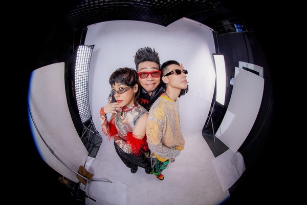 Sự kết hợp đặc biệt giữa bộ 3: MCK – Hạnh Ngân – Wowy