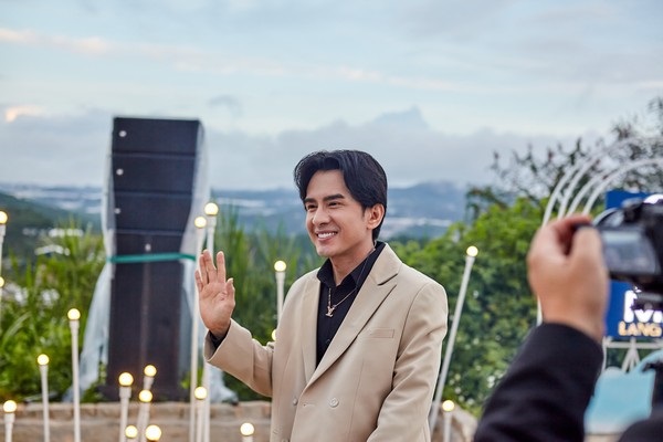 Đan Trường: ‘Không ngại học hỏi từ người trẻ để hoàn thiện mình’